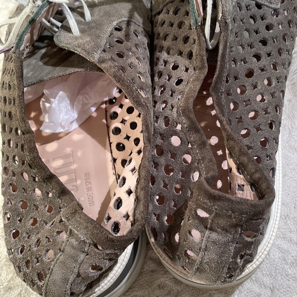 Pertini Open Design Suede w Canvas Cap Toe Striped Black Gray Non Skid Platform - Picture 9 of 9